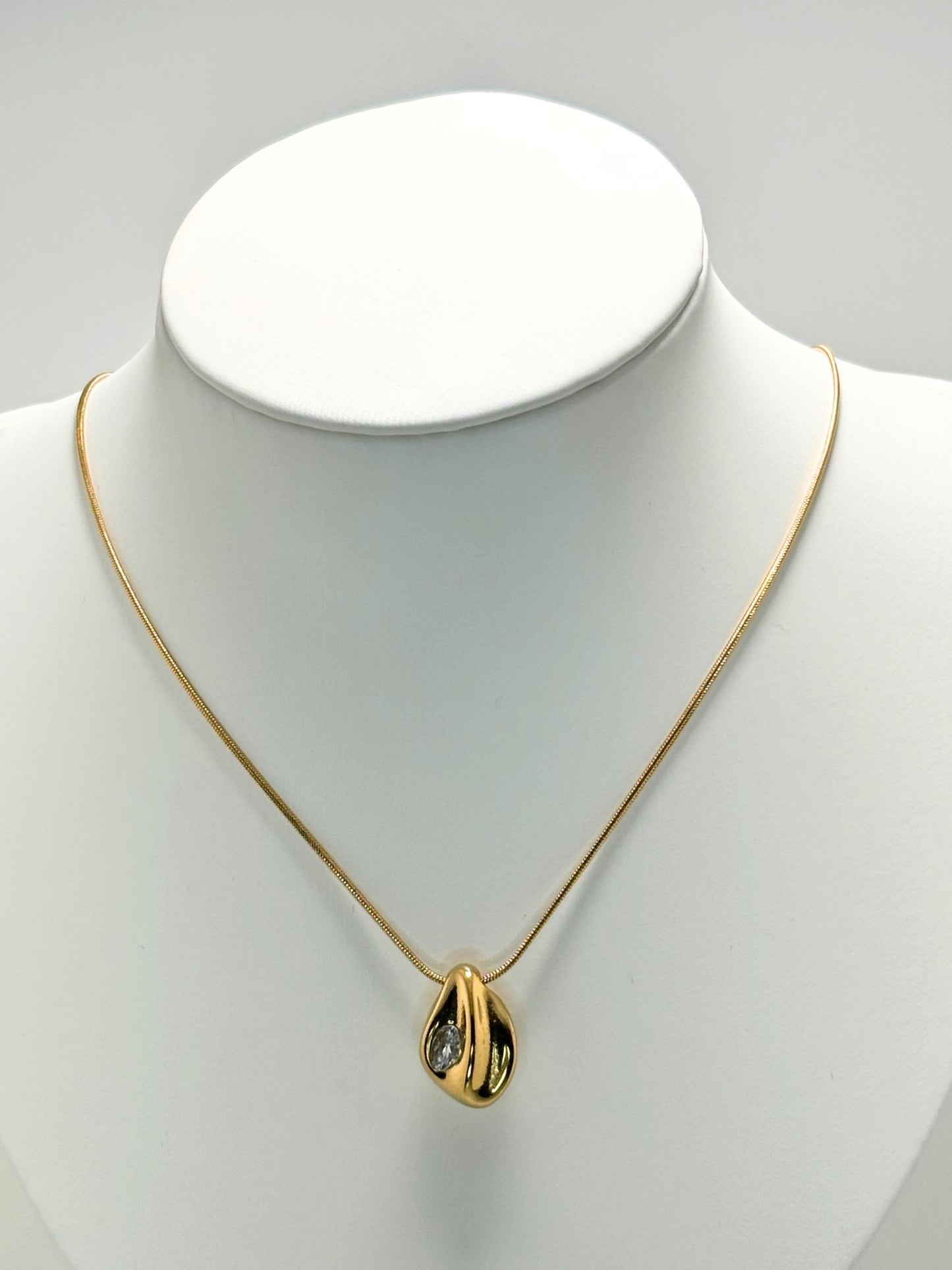 Collier Celia