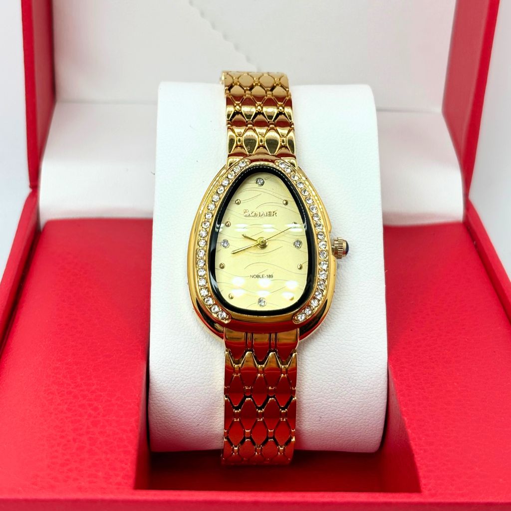 montre pour femme dorée